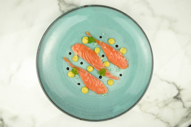 Réserver une table dans notre restaurant avec terrasse près du Port de Carry le Rouet